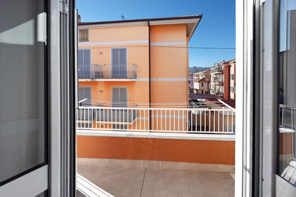 Victoria Apartments Lucus Bormani Apartment in Diano Marina