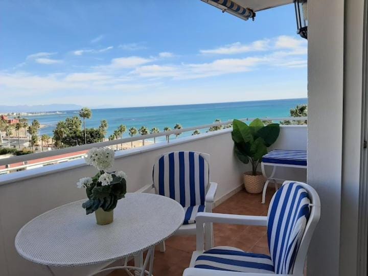 Sea view, Sea view