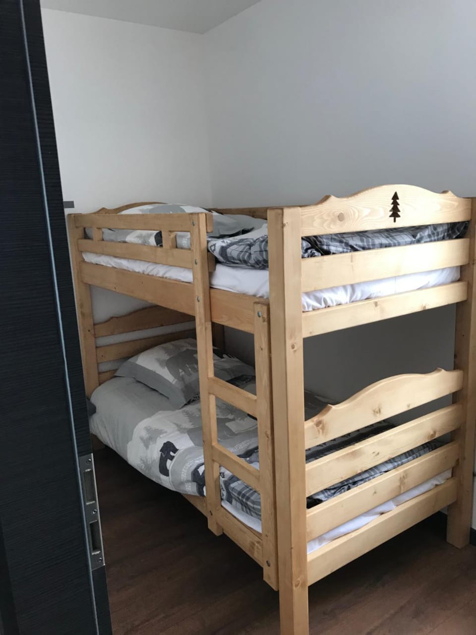 bunk bed