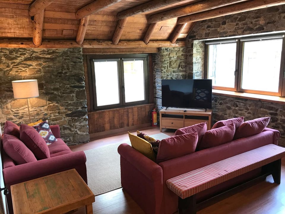 Arties Centro 2 habitaciones, exclusivo familias Apartment in Catalonia