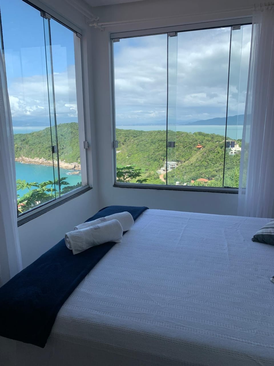 Bedroom, Sea view