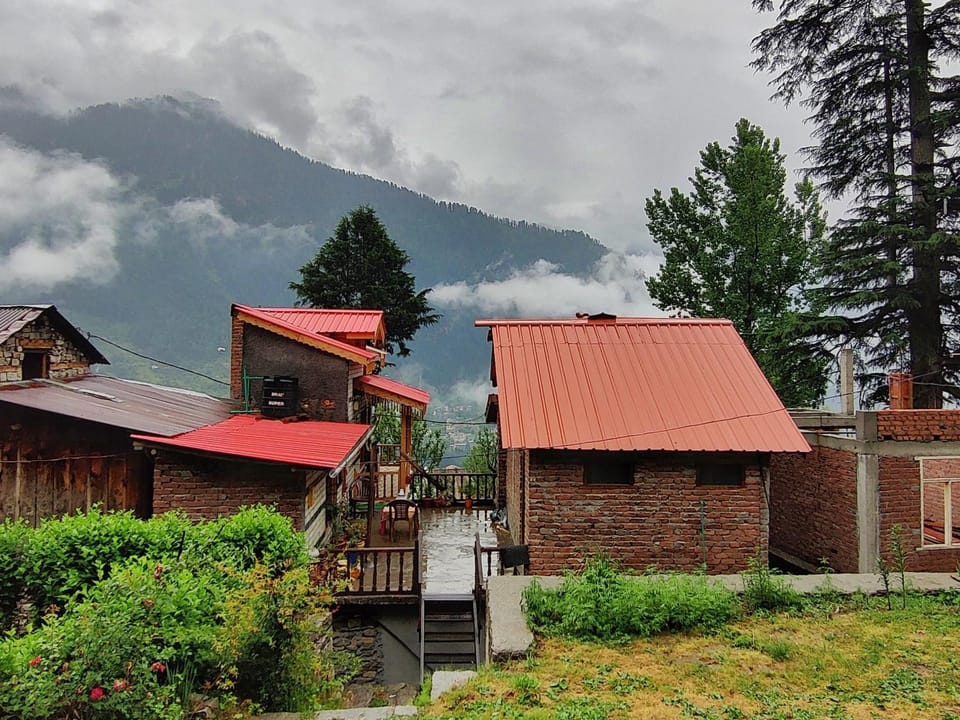 The cottage and cheese Vacation rental in Manali