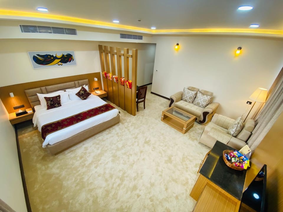 Photo of the whole room