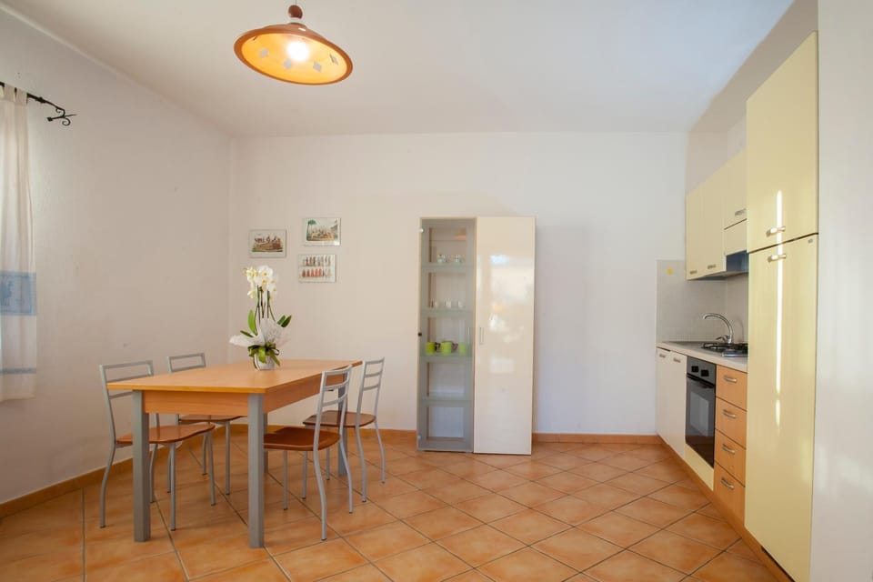 Ville del Mar House in San Teodoro