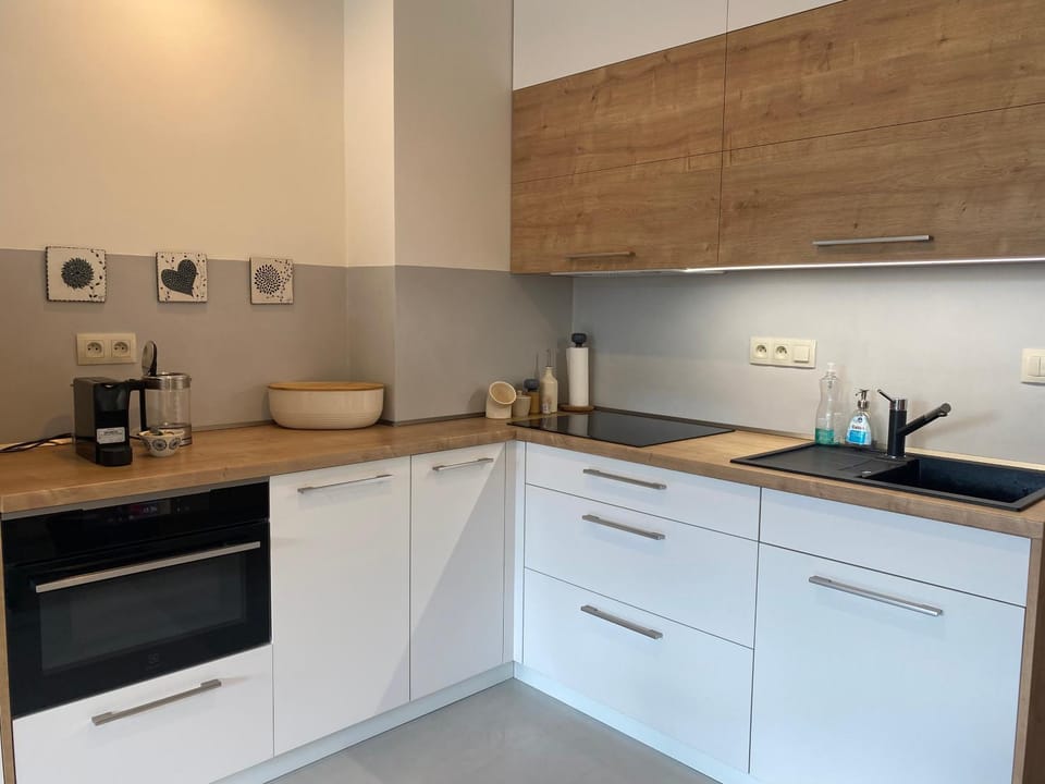 Luxusní Apartmán u sjezdovek s garáží Apartment in Lower Silesian Voivodeship