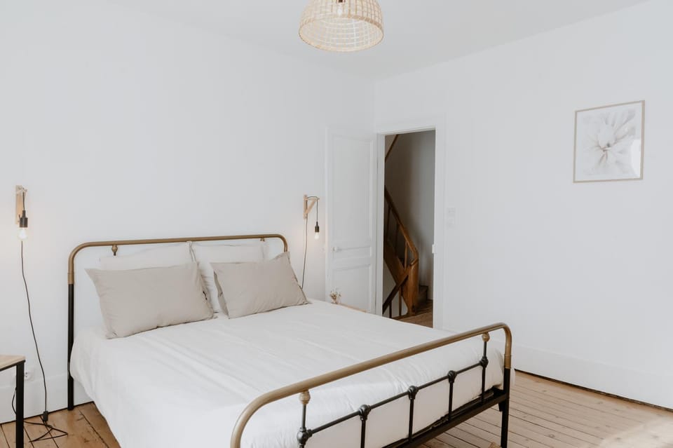 Proche Honfleur Chaleureux Duplex Centre Ville 1 Apartment in Normandy