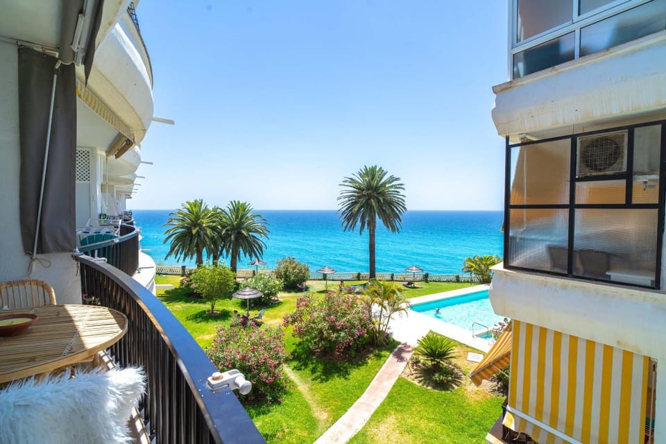 Acapulco Playa 302 Apartments Casasol Apartment in Nerja