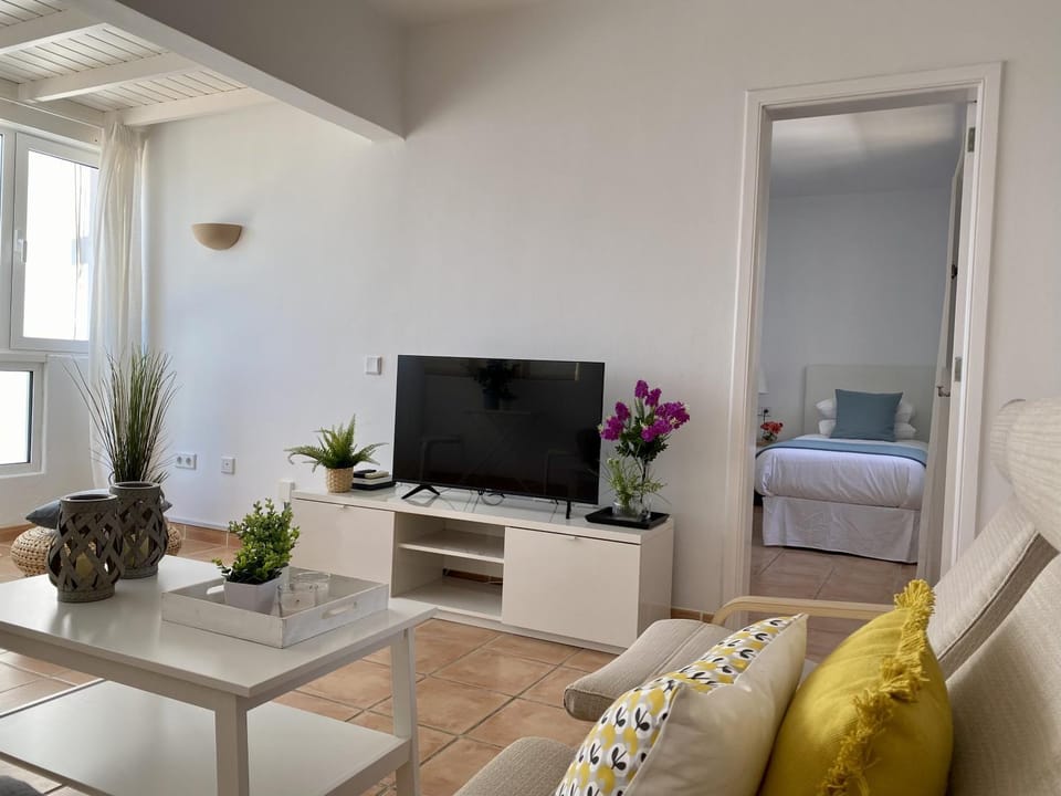 TV and multimedia, Seating area