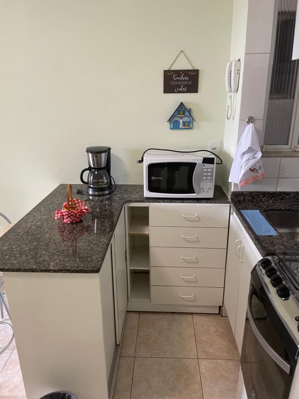 Coffee/tea facilities, Kitchen or kitchenette