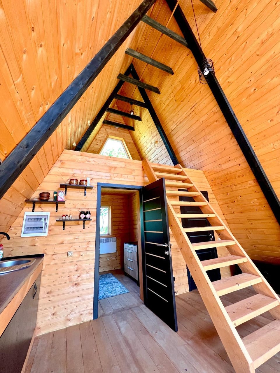 Blackcherry_Ukraine House in Ukraine