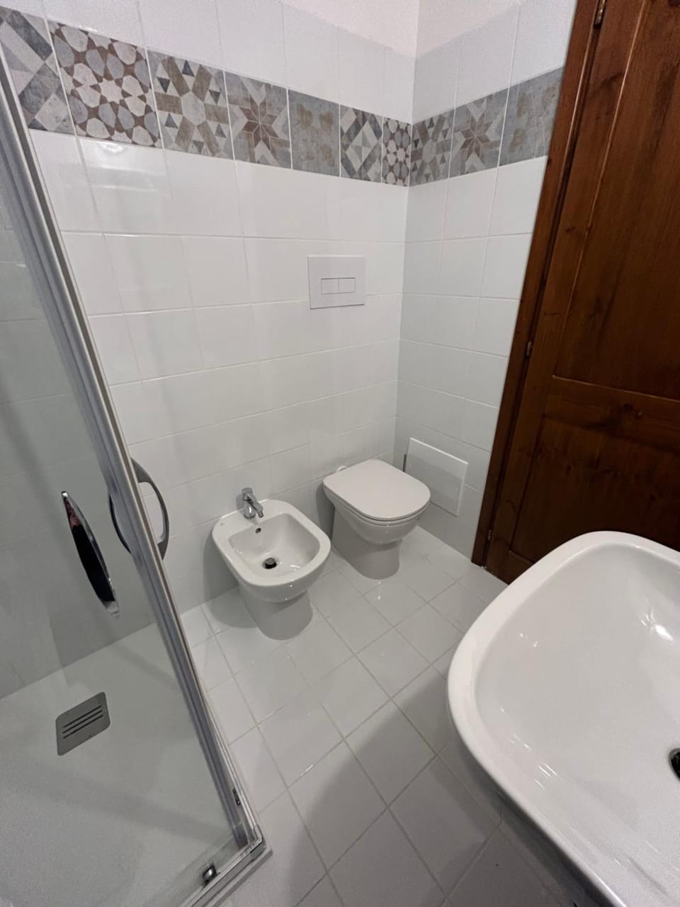 Shower, Toilet, Bathroom, bidet