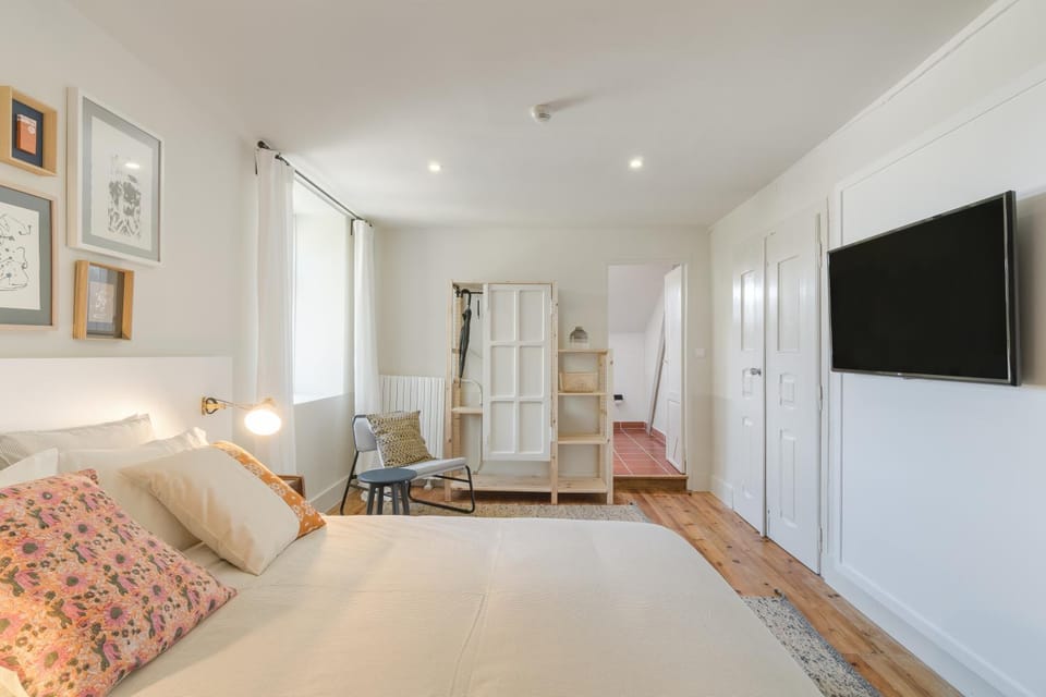 TV and multimedia, Bedroom