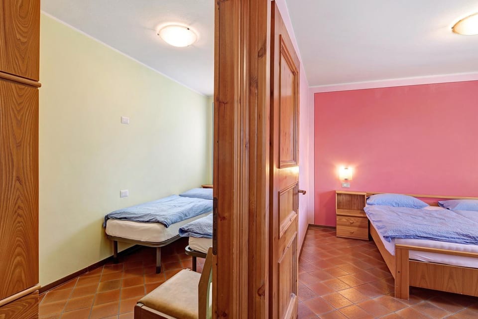 Property building, Living room, Bedroom