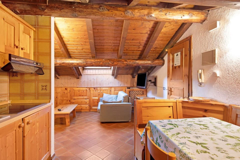 Property building, Living room, Bedroom