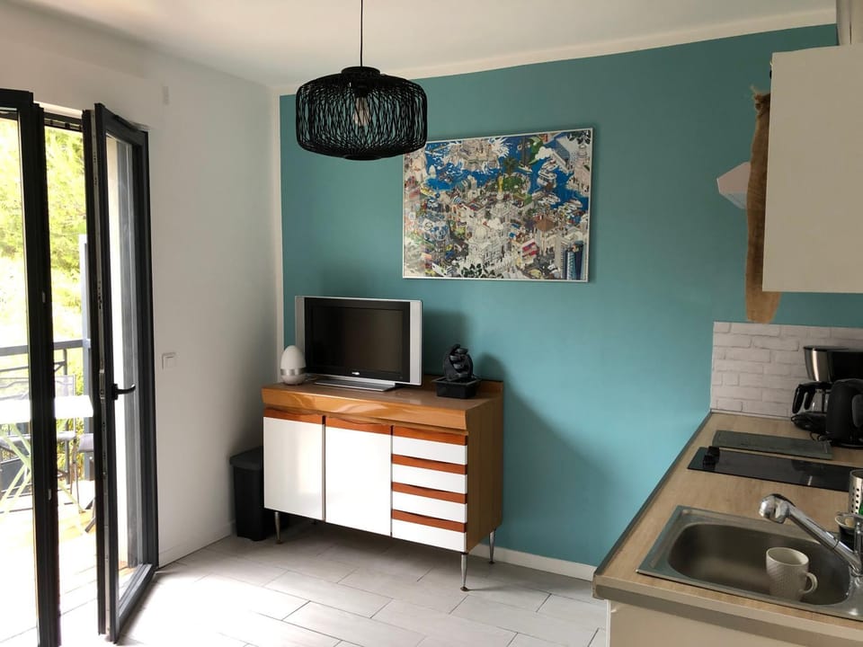 TV and multimedia