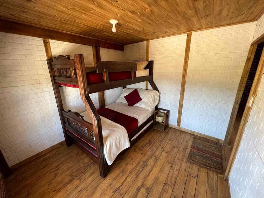 bunk bed