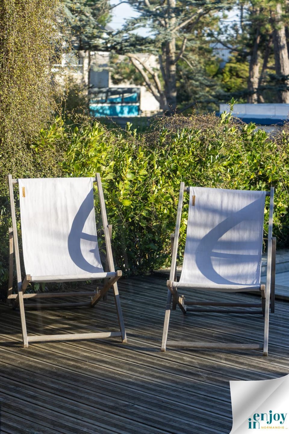sunbed