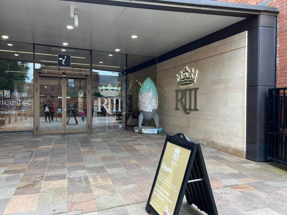 Restaurant/places to eat, Day