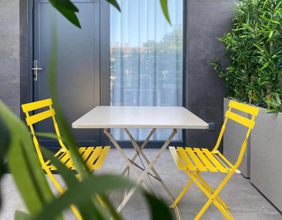 Patio, Off site, Balcony/Terrace