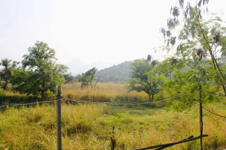 Ivy Maitri Farm 3 Bhk with Private Pool - Badlapur Villa in Maharashtra
