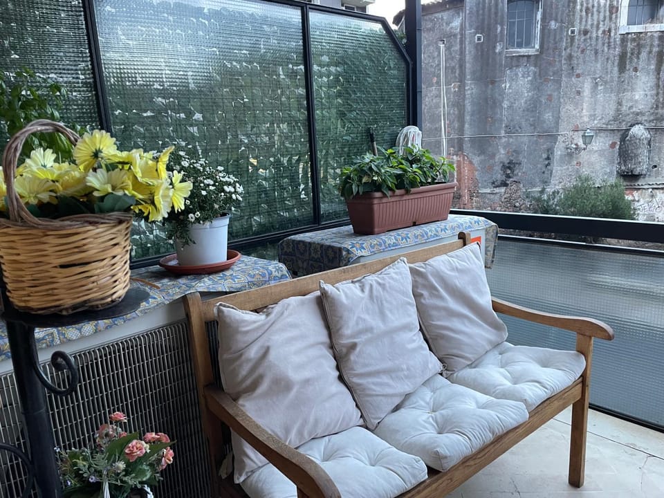 Balcony/Terrace, Balcony/Terrace