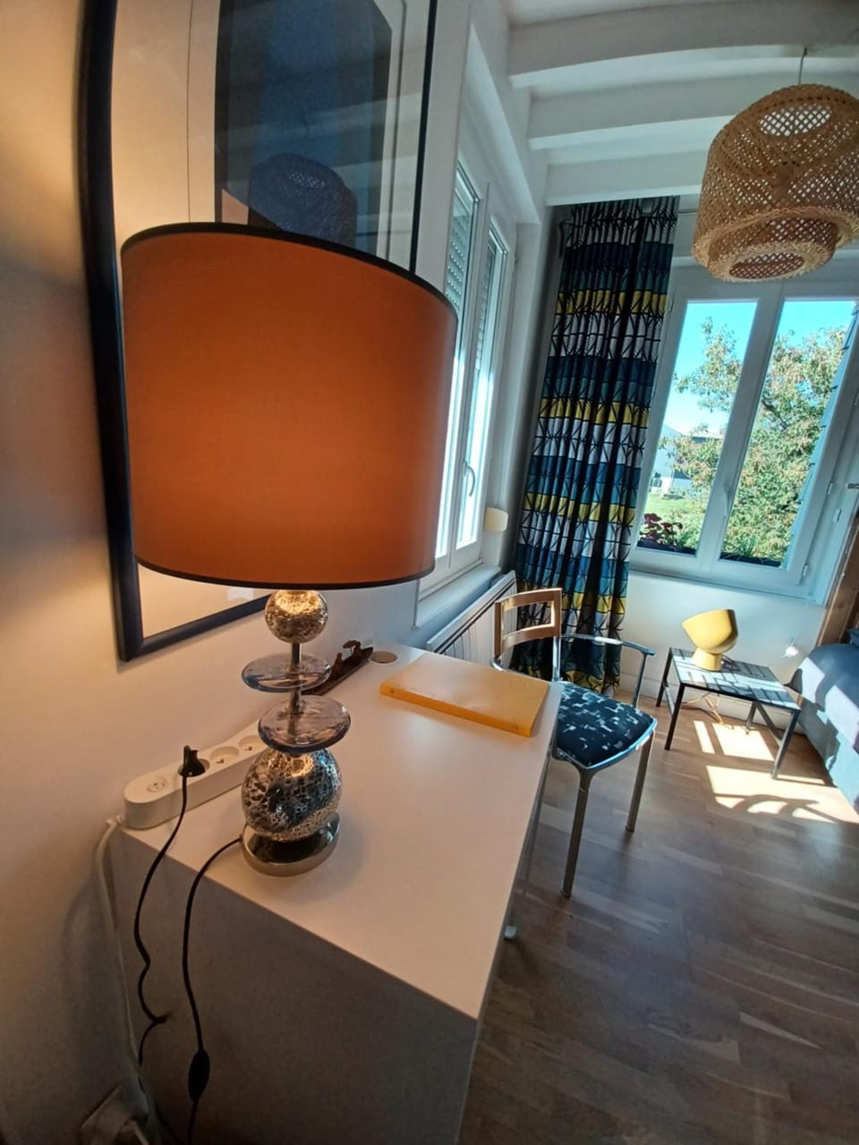Seating area