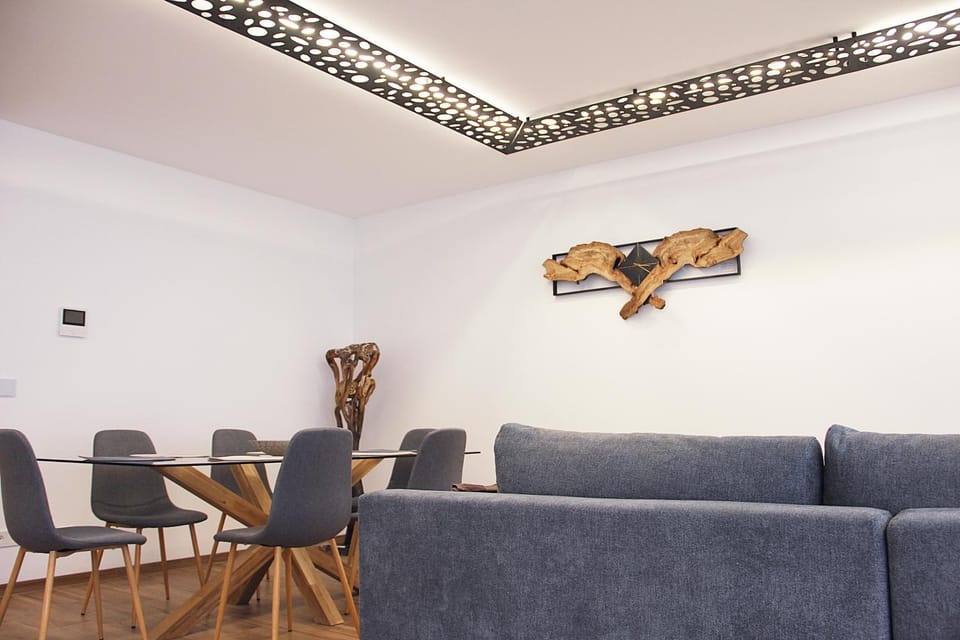 Decorative detail, Dining area