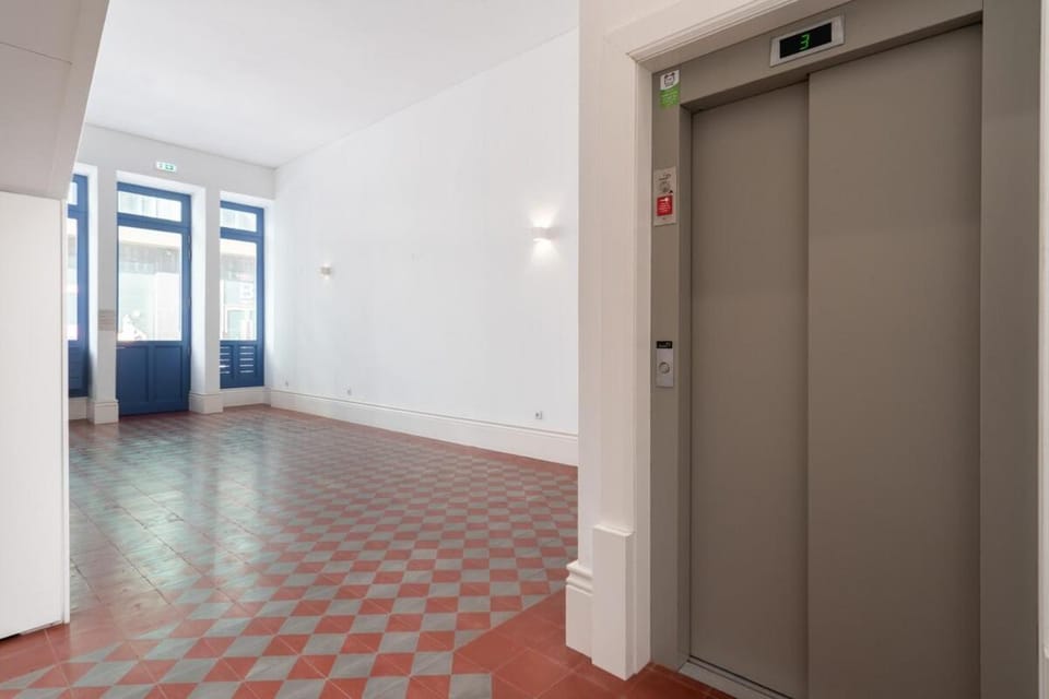 Habitatio - Aliados by LuxiStay Apartment in Porto
