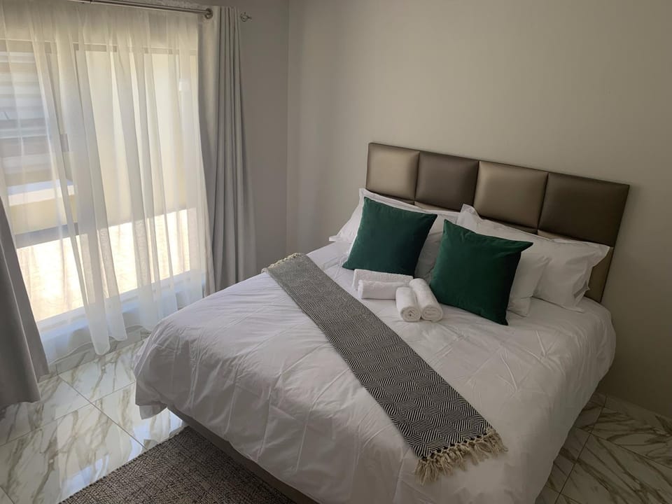 Yami Nawe Lodge Hotel in South Africa