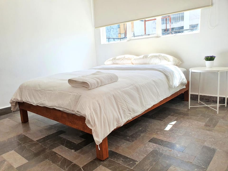 Bed, Photo of the whole room