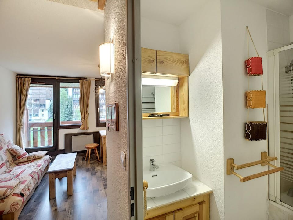 Duplex confortable 4 pièces 6 pers, ski aux pieds, Les Bruyères Apartment in Les Allues