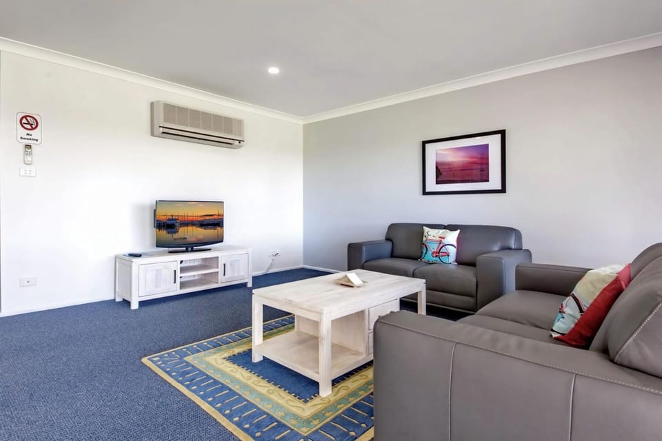 Horizons Retreat Villa in Anna Bay
