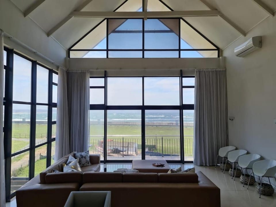 Point Bastille Penthouse Apartment in Durban