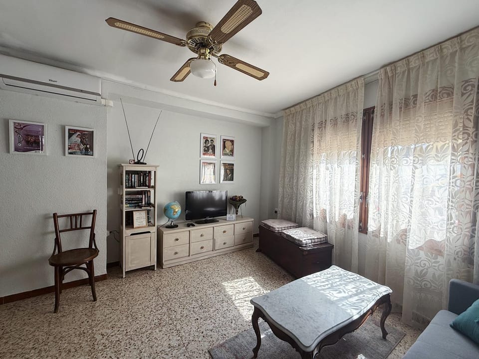 Ebro Valley Apartment Apartment in Costa Daurada