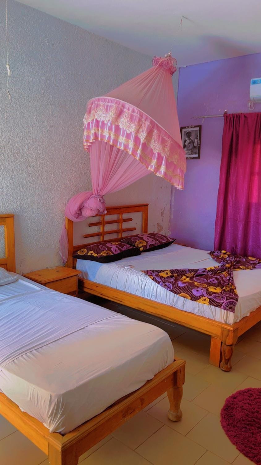 Hôtel évasion pêche djilor île sine saloum Bed and Breakfast in Thiès Region, Senegal