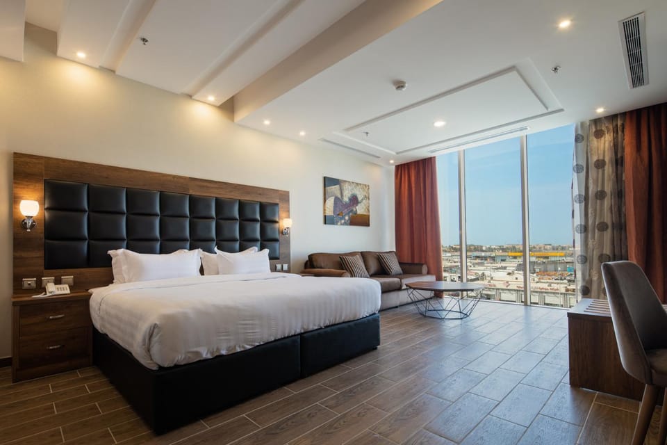 Bed, View (from property/room), Bedroom