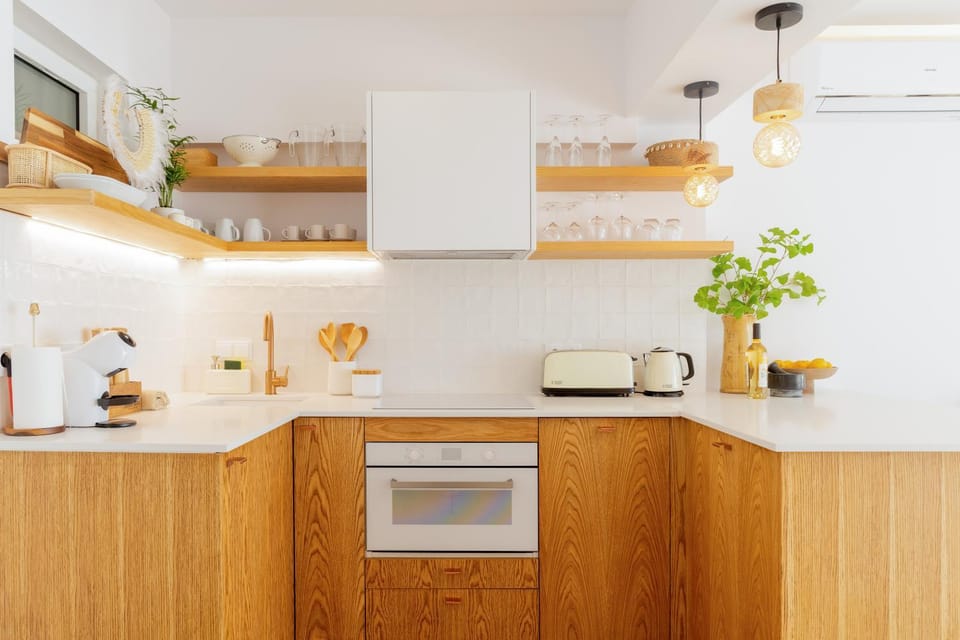 Coffee/tea facilities, kitchen