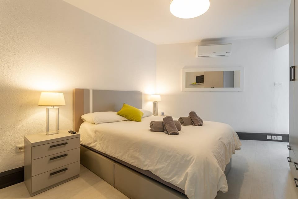Living room, Bedroom