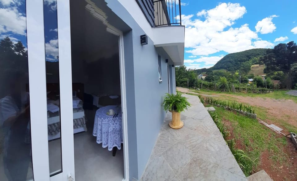 Property building, Patio, Balcony/Terrace, Seating area
