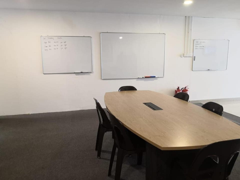 Meeting/conference room