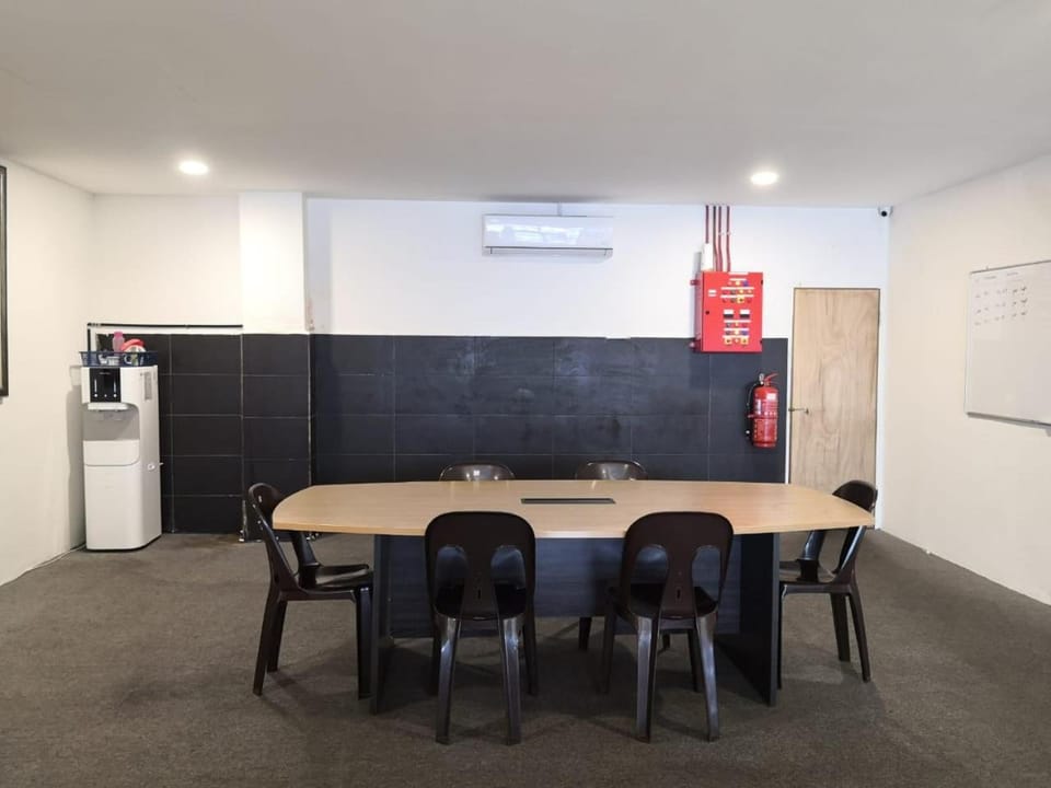 Meeting/conference room