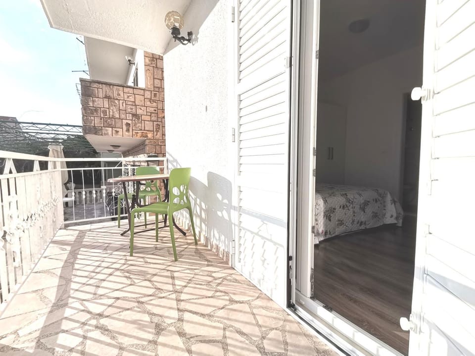 Top studio 9 Makarska rivijera Promajna Apartment in Split-Dalmatia County