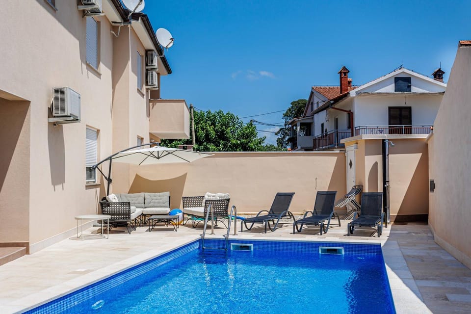 Villa Queen Jelena Villa in Pula