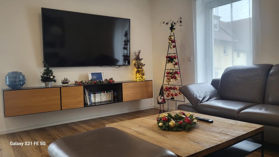 Apartments bei Playmobil EG,130m2,große Terassen,24h Self Check-in, free Parking Apartment in Bavaria