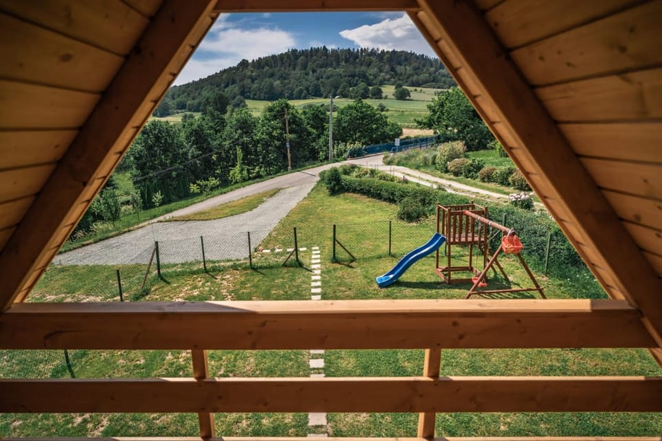 Domek KOTlina Chalet in Lower Silesian Voivodeship