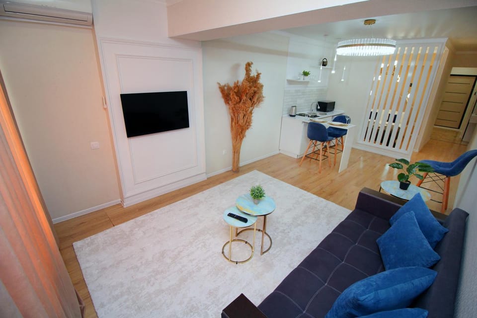 TV and multimedia, Photo of the whole room