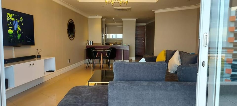 Ocean Sunrise at the Sails - Durban point waterfront Apartment in Durban