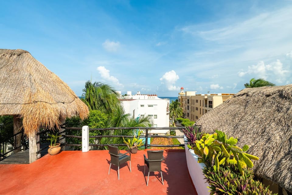 Property building, Balcony/Terrace