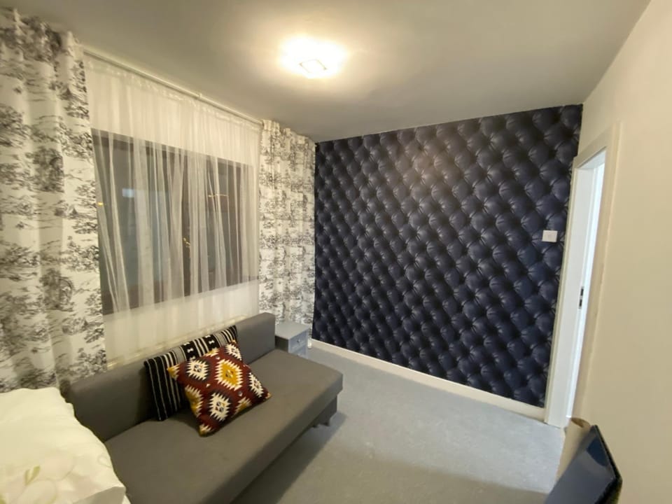 Hollemeadow House in Walsall