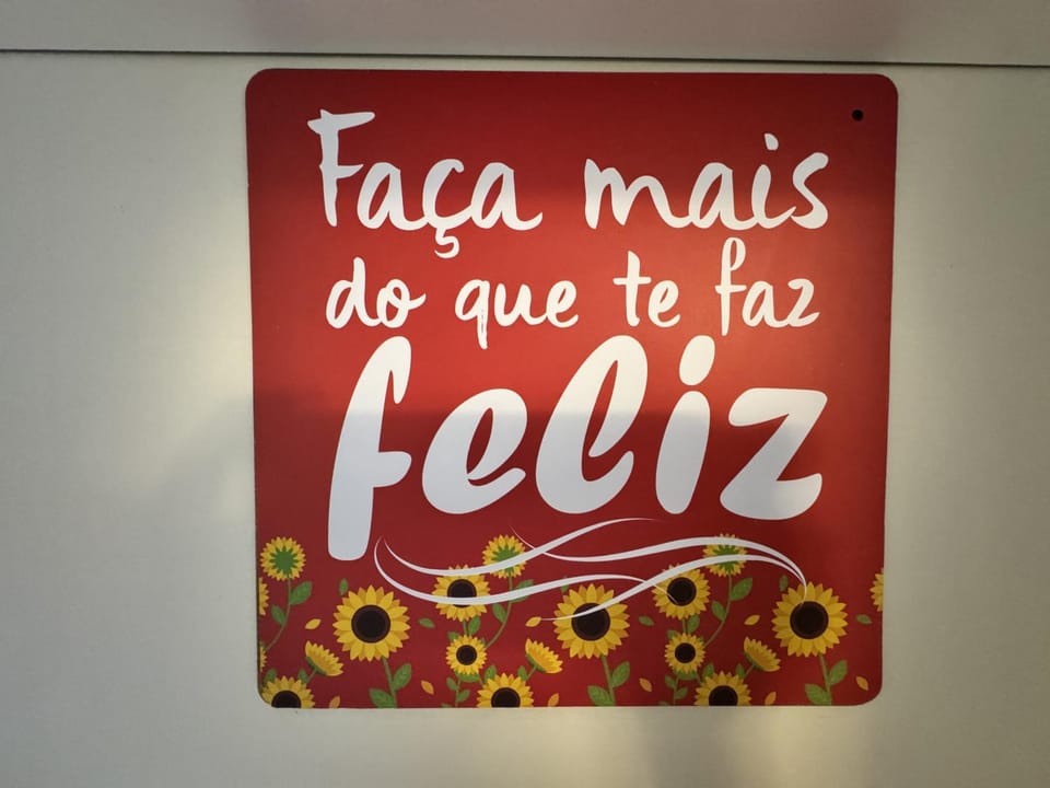 Tranquilo, na quadra da praia e perto de tudo - BestHostRio Apartment in Rio de Janeiro